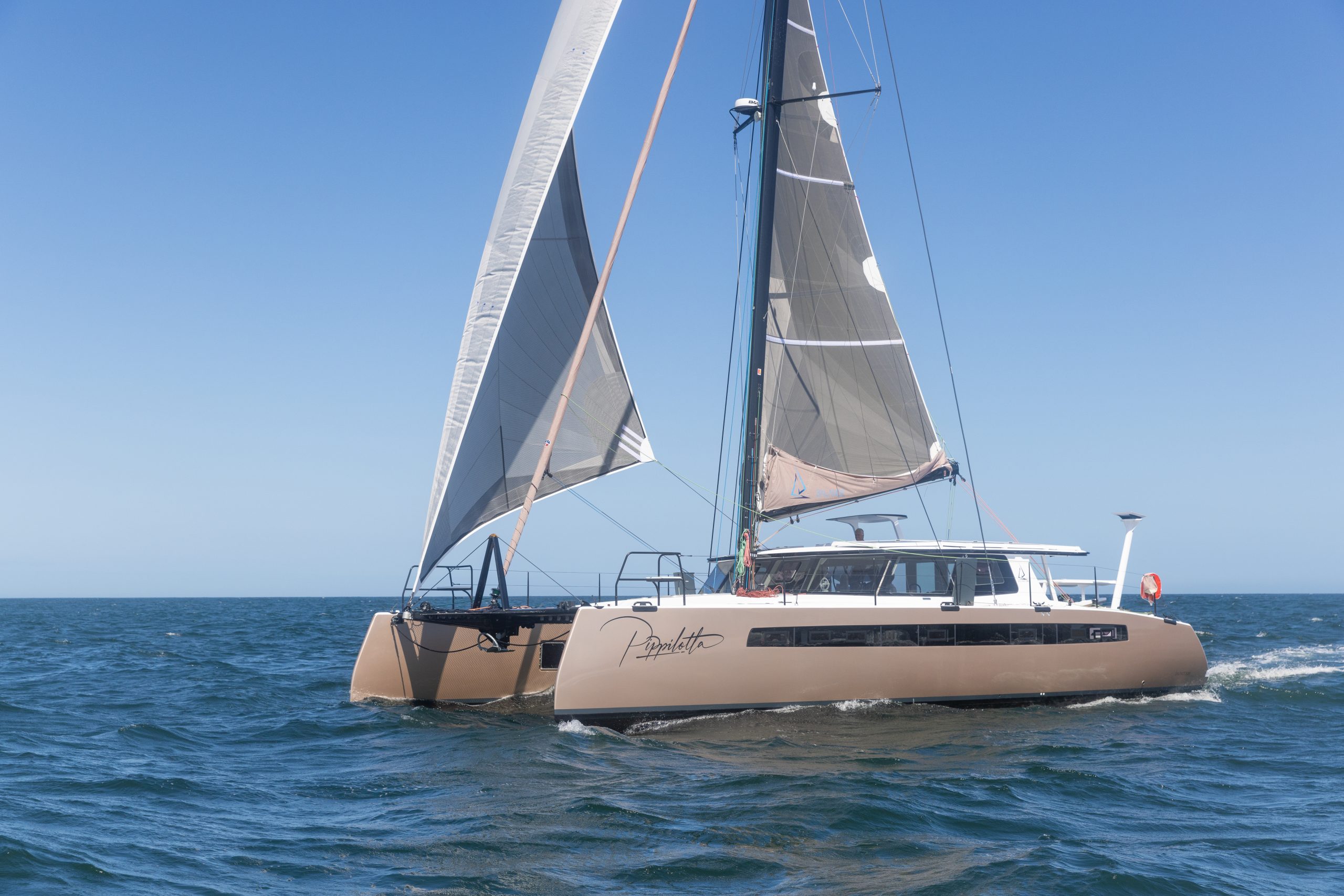 526 - #23 - PIPPILOTTA - SAILING St Francis 14